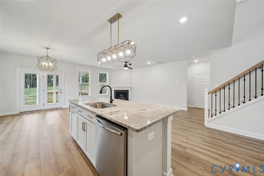 1711 Reed March Lane