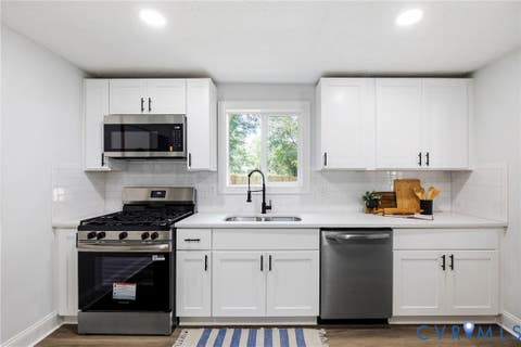 Tiny photo for 2313 Royall Avenue, Richmond, VA 23224 (MLS # 2622249)
