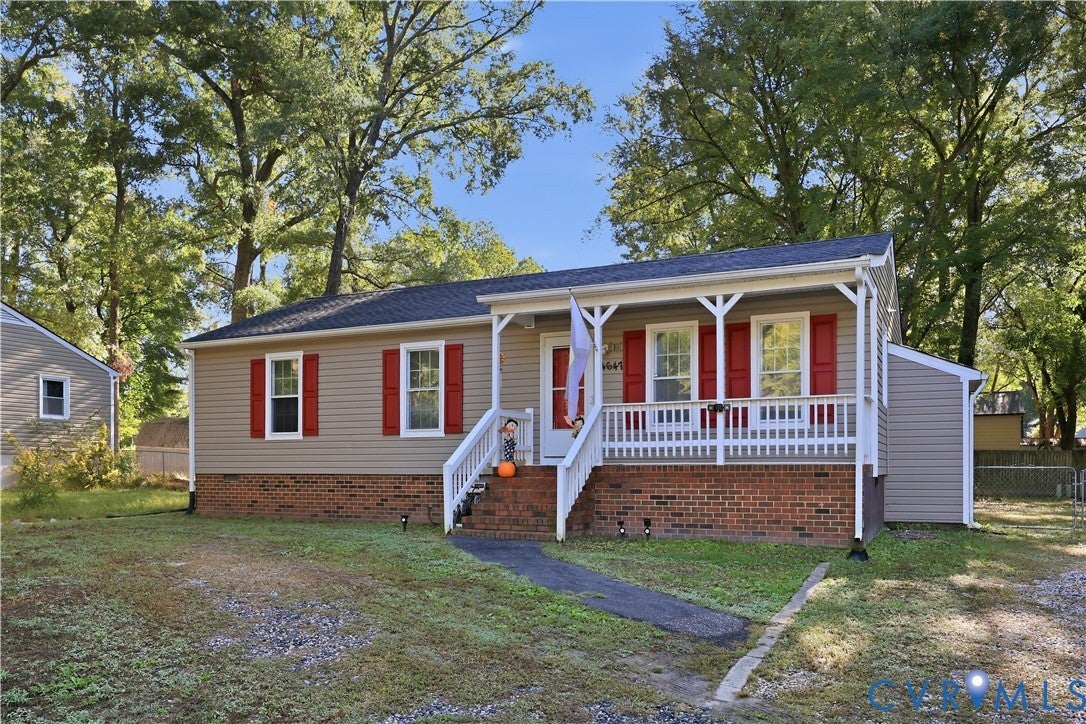 4647 Twelveoaks Road - Photo 2