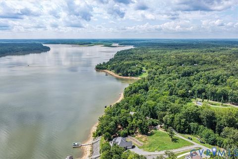 Tiny photo for 111 Sunset Drive, Clarksville, VA 23927 (MLS # 2618088)
