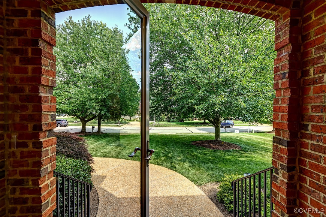 3006 Calcutt Drive