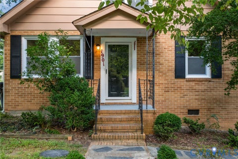 Tiny photo for 1901 Dinwiddie Avenue, Hopewell, VA 23860 (MLS # 2626769)
