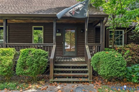Tiny photo for 803 Brook Hill Circle, Richmond, VA 23227 (MLS # 2611594)