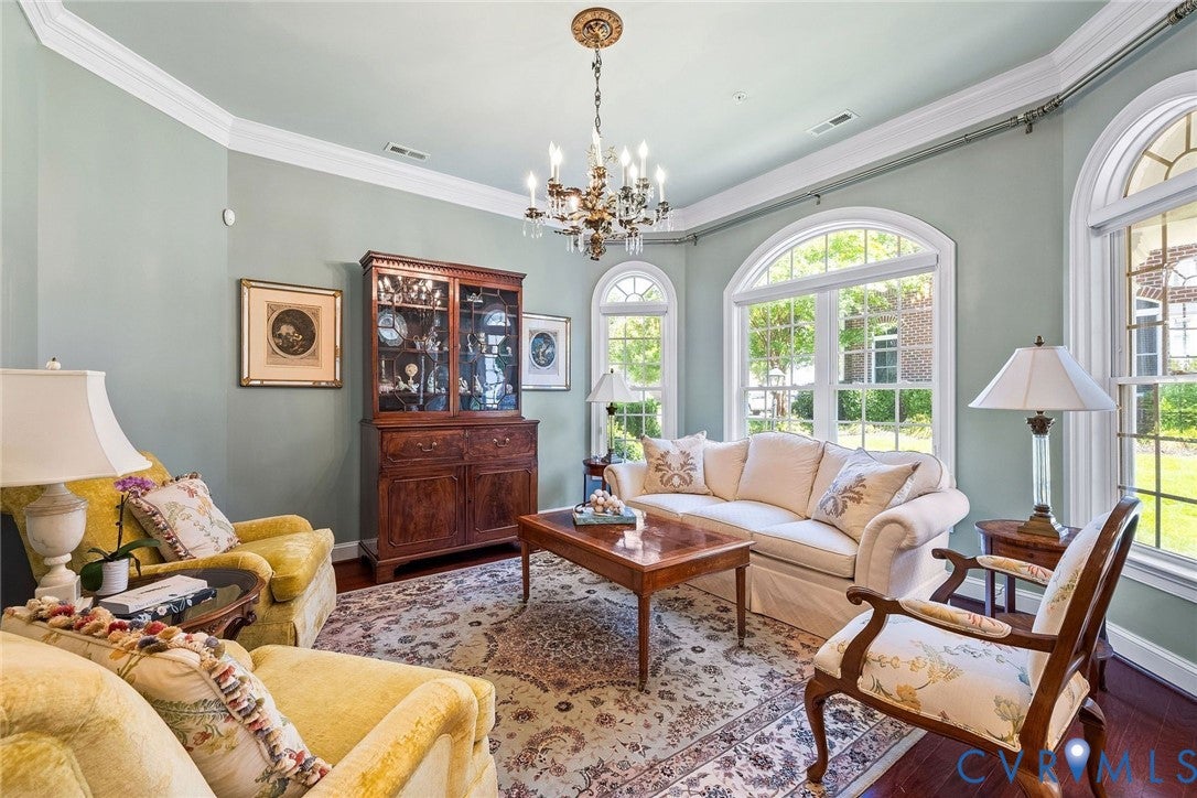 1123 Marney Court