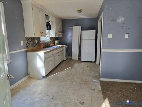 Tiny photo for 336 Mill Pond Road, St Stephens Church, VA 23148 (MLS # 2527856)
