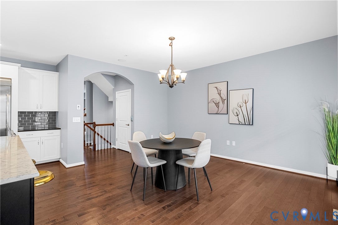 3902 Village Commons Walk