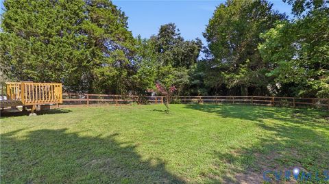 Tiny photo for 1252 Eubanks Road, Dunnsville, VA 22454 (MLS # 2618940)