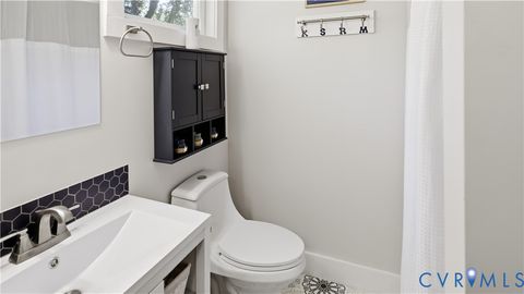 Tiny photo for 1252 Eubanks Road, Dunnsville, VA 22454 (MLS # 2618940)