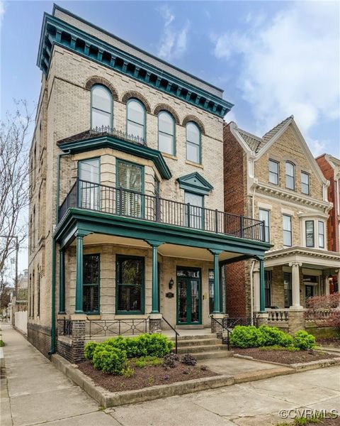 2001 W Grace Street Richmond VA 23220