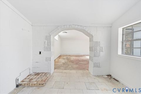 Tiny photo for 2818 Garland Avenue, Richmond, VA 23222 (MLS # 2600023)