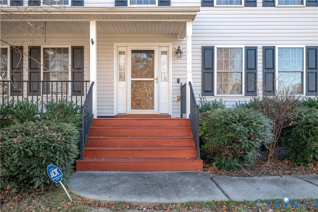 4001 Sunny Creek Drive