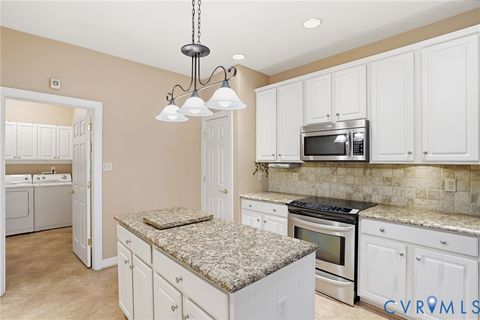 Tiny photo for 7321 Dress Blue Circle, Mechanicsville, VA 23116 (MLS # 2609024)