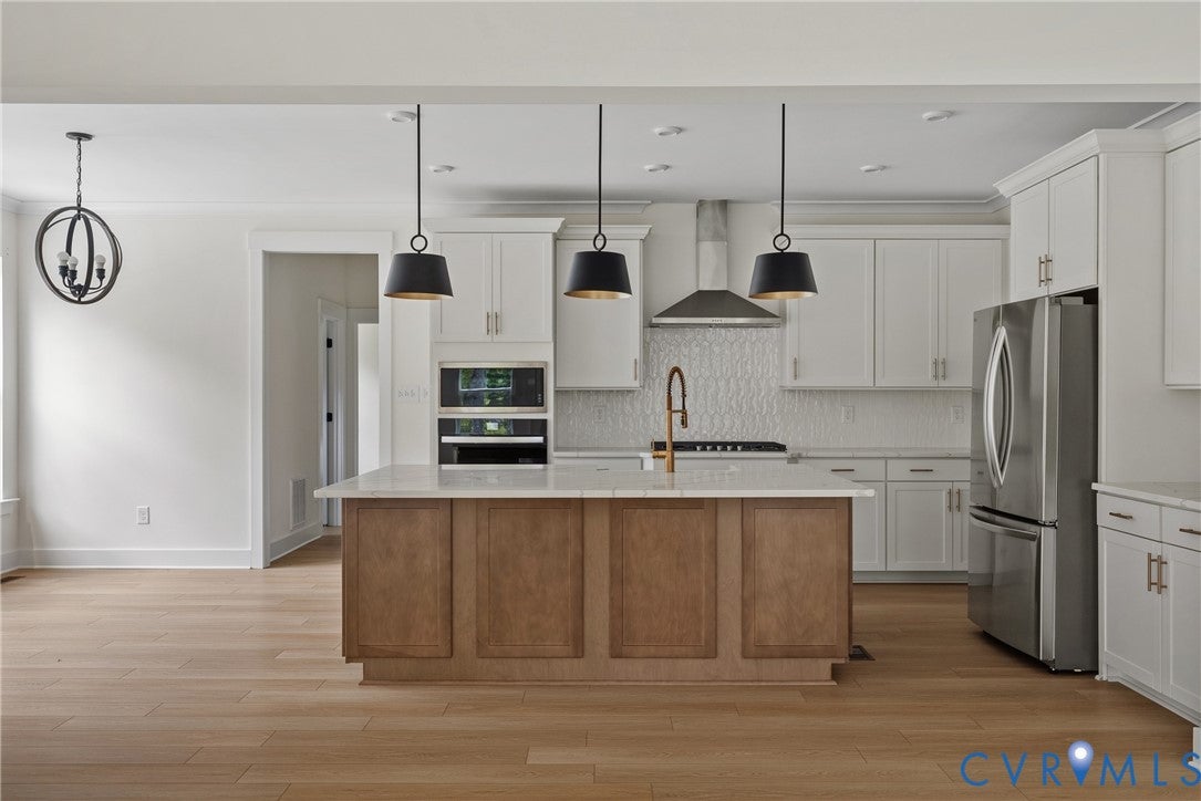 8421 Roden Drive