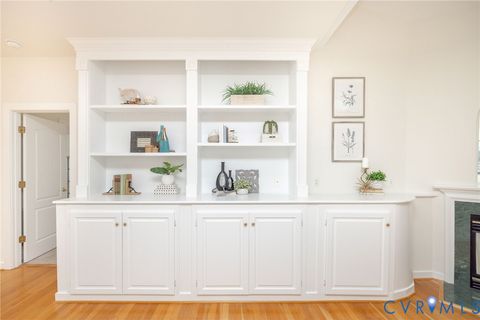 Tiny photo for 5713 Promontory Place, Midlothian, VA 23112 (MLS # 2604345)