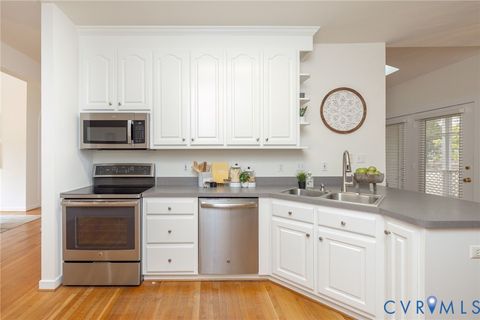 Tiny photo for 5713 Promontory Place, Midlothian, VA 23112 (MLS # 2604345)