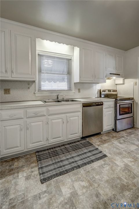 Tiny photo for 7371 Penrith Drive, Mechanicsville, VA 23116 (MLS # 2601500)