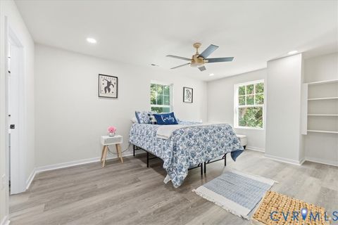 Tiny photo for 1001 Saint James Street, Petersburg, VA 23803 (MLS # 2530121)