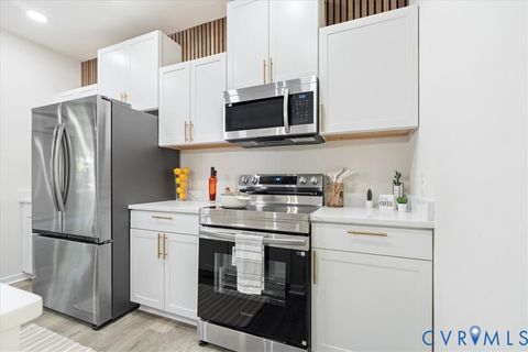 Tiny photo for 1001 Saint James Street, Petersburg, VA 23803 (MLS # 2530121)