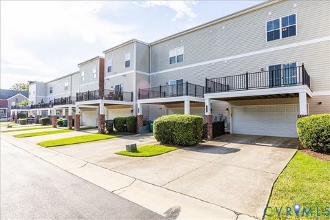 Tiny photo for 1728 Parkwood Avenue #1728, Richmond, VA 23220 (MLS # 2526042)