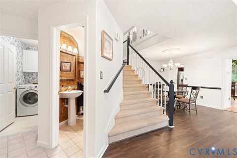 Tiny photo for 124 Spoon Court, Yorktown, VA 23693 (MLS # 2602943)