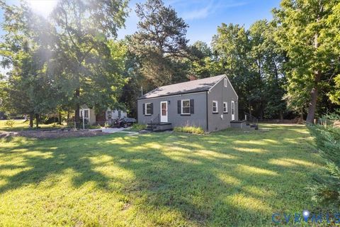 Tiny photo for 2459 Osborne Road, Chester, VA 23831 (MLS # 2617436)