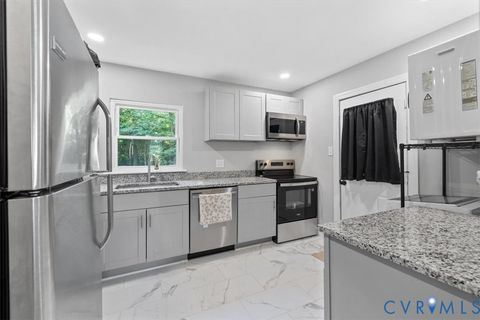 Tiny photo for 2459 Osborne Road, Chester, VA 23831 (MLS # 2617436)