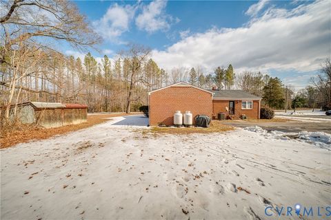 Tiny photo for 26746 Oxford Road, Ruther Glen, VA 22546 (MLS # 2602560)