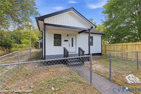 Tiny photo for 510 N Carolina Avenue, Petersburg, VA 23803 (MLS # 2625073)