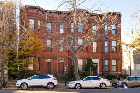 Photo of 1007 W Franklin Street #U6, Richmond, VA 23220 (MLS # 2532596)