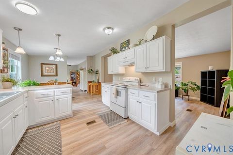 Tiny photo for 174 Log Cabin Circle, Henry, VA 24102 (MLS # 2613607)