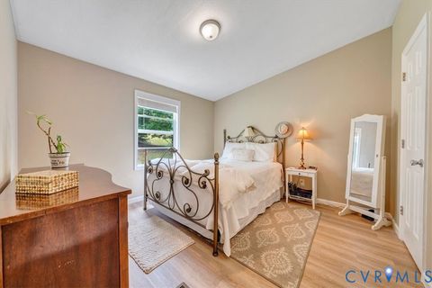 Tiny photo for 174 Log Cabin Circle, Henry, VA 24102 (MLS # 2613607)