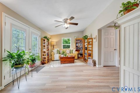 Tiny photo for 174 Log Cabin Circle, Henry, VA 24102 (MLS # 2613607)