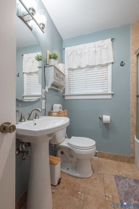 Tiny photo for 623 Charles Avenue, Colonial Heights, VA 23834 (MLS # 2625121)