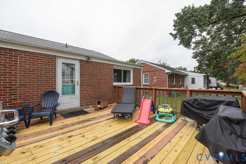 Tiny photo for 623 Charles Avenue, Colonial Heights, VA 23834 (MLS # 2625121)