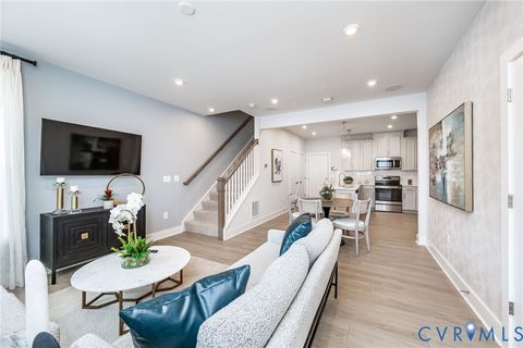 Tiny photo for 1041 N Lombardy Street #A, Richmond, VA 23220 (MLS # 2531987)