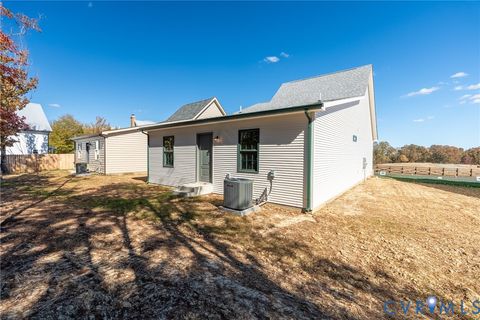 Tiny photo for 2570 Layne Street, Farmville, VA 23901 (MLS # 2530208)