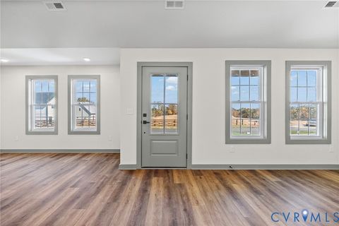 Tiny photo for 2570 Layne Street, Farmville, VA 23901 (MLS # 2530208)