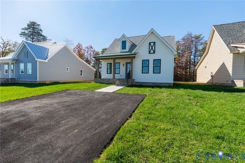 Tiny photo for 2570 Layne Street, Farmville, VA 23901 (MLS # 2530208)