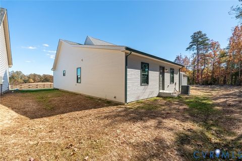 Tiny photo for 2570 Layne Street, Farmville, VA 23901 (MLS # 2530208)