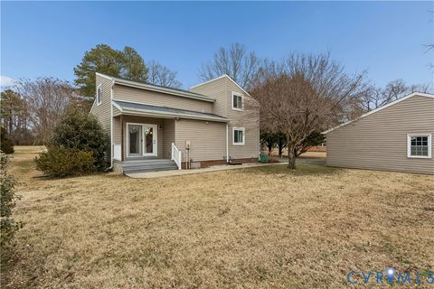 Tiny photo for 2510 Oak Lane, West Point, VA 23181 (MLS # 2603881)