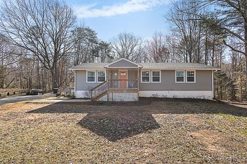 MLS: 2504877