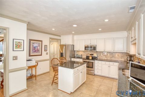 Tiny photo for 164 Waters Edge Drive, Williamsburg, VA 23188 (MLS # 2610121)