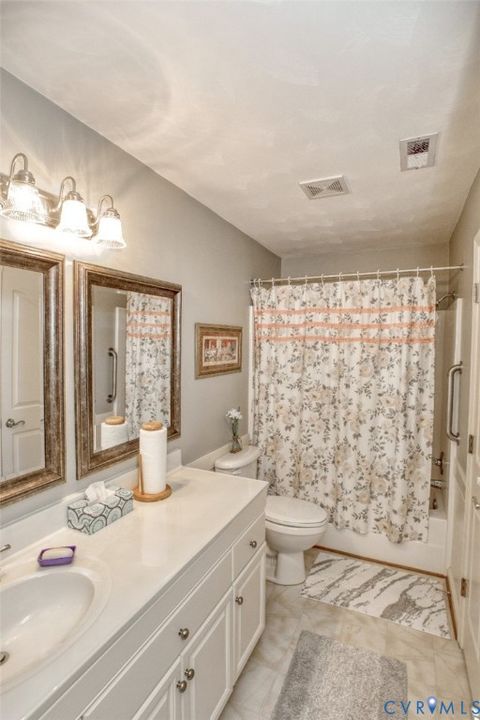 Tiny photo for 164 Waters Edge Drive, Williamsburg, VA 23188 (MLS # 2610121)