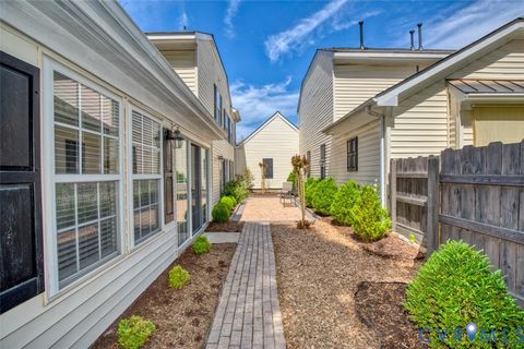 Tiny photo for 164 Waters Edge Drive, Williamsburg, VA 23188 (MLS # 2610121)