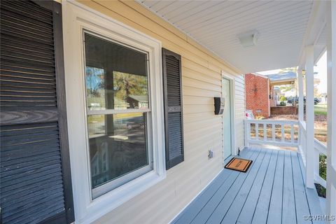 A home in Colonial Heights