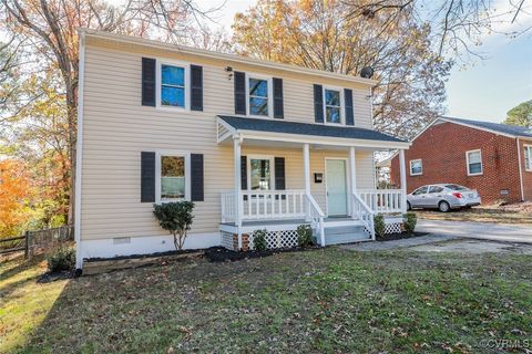 A home in Colonial Heights