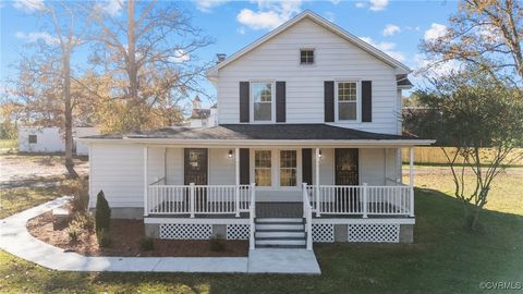 A home in Charles City