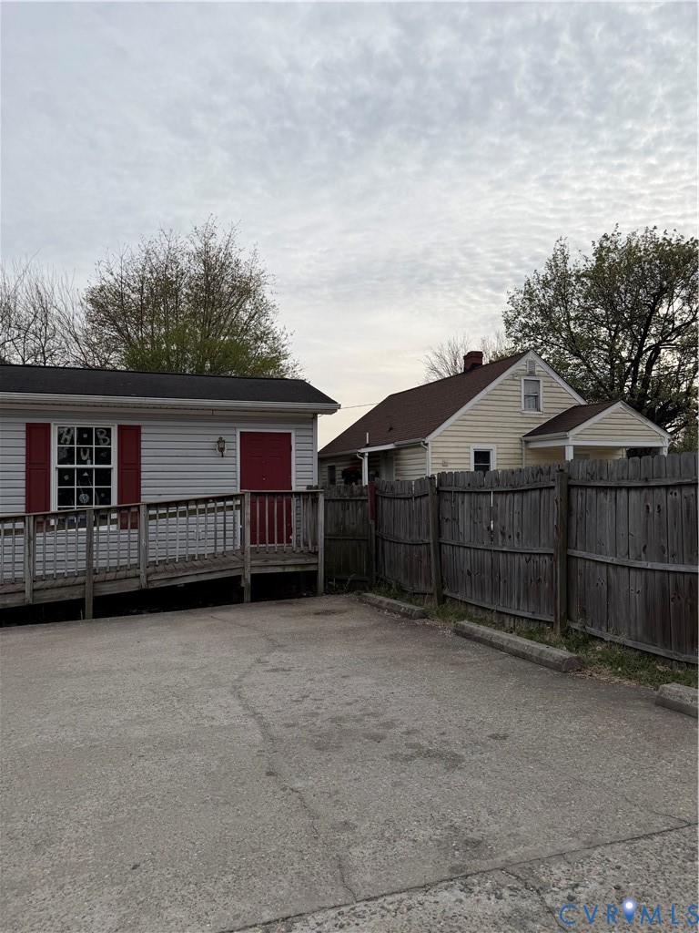 3201 & 3207 Broad Rock Boulevard