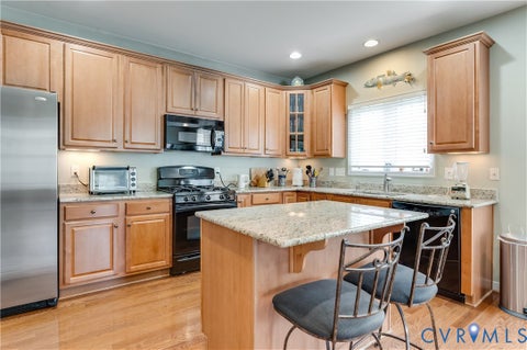 Tiny photo for 704 Taylors Hill Court, Manakin Sabot, VA 23103 (MLS # 2628003)