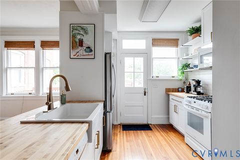 Tiny photo for 3104 W Grace Street, Richmond, VA 23221 (MLS # 2614219)